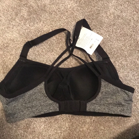Victoria's Secret Other - Never worn VS sports bra!!!!!!